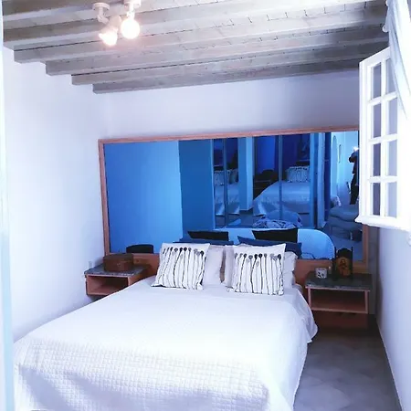 Infinity Mykonos Suites 2*